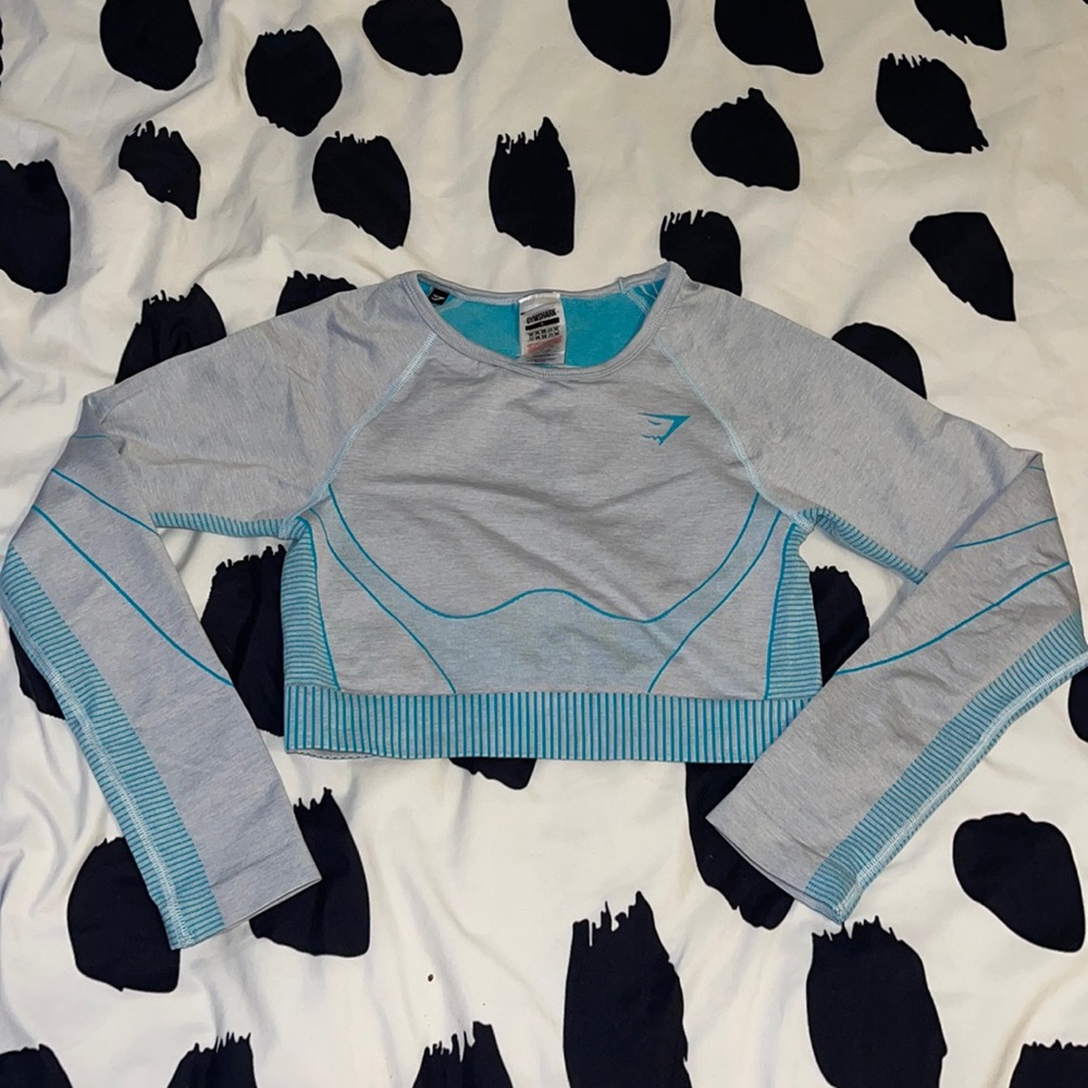 Gymshark long sleeve crop top